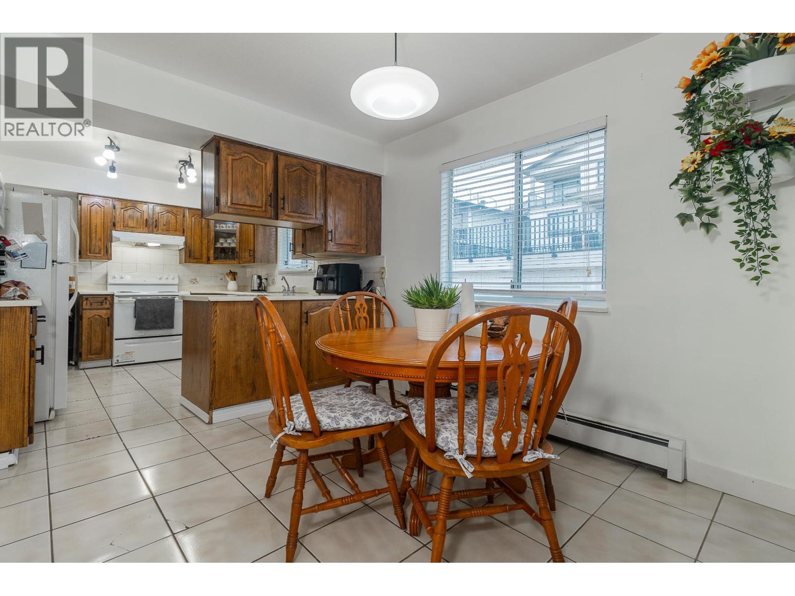 Photo 18 of 4838 Albert Street, Burnaby BC