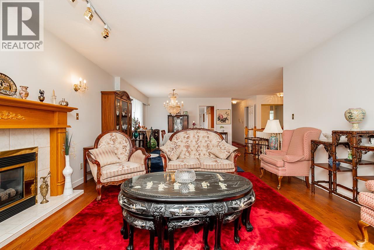 Photo 21 of 7823 Elwell Street, Burnaby BC