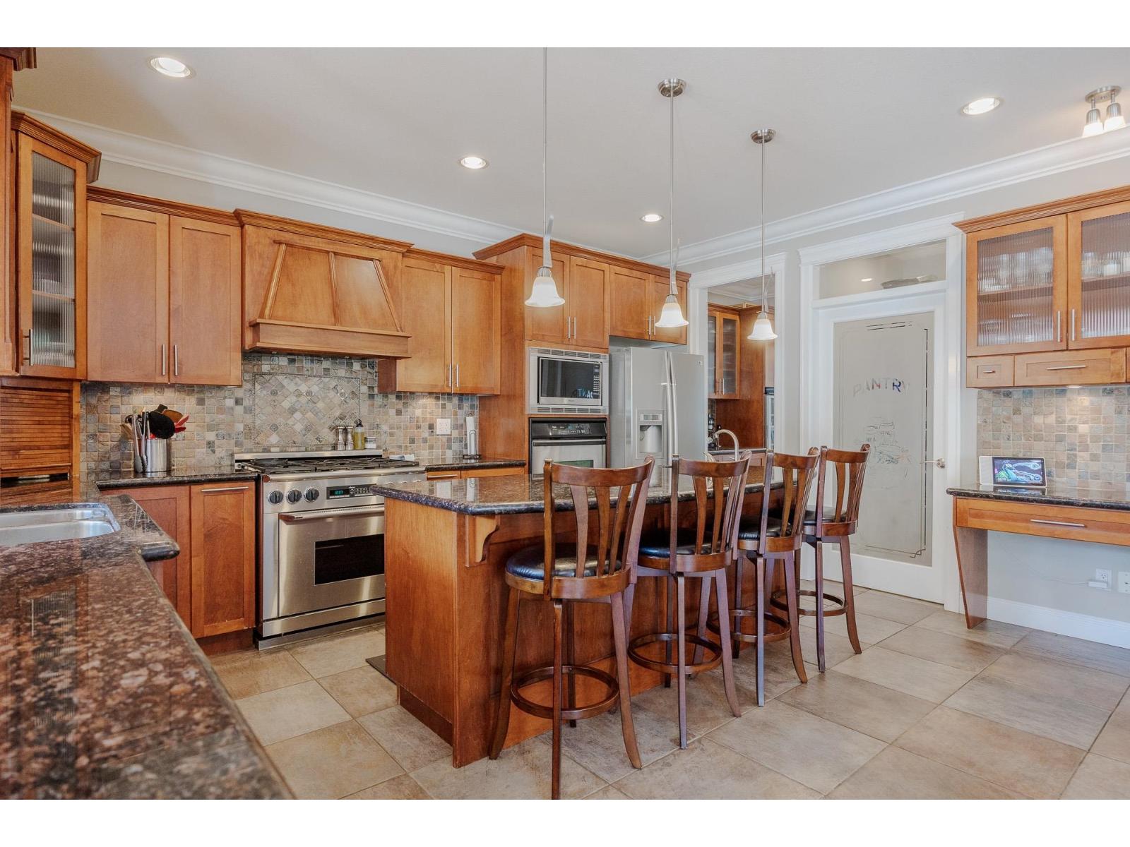 Photo 6 of 6648 181 Street, Surrey BC