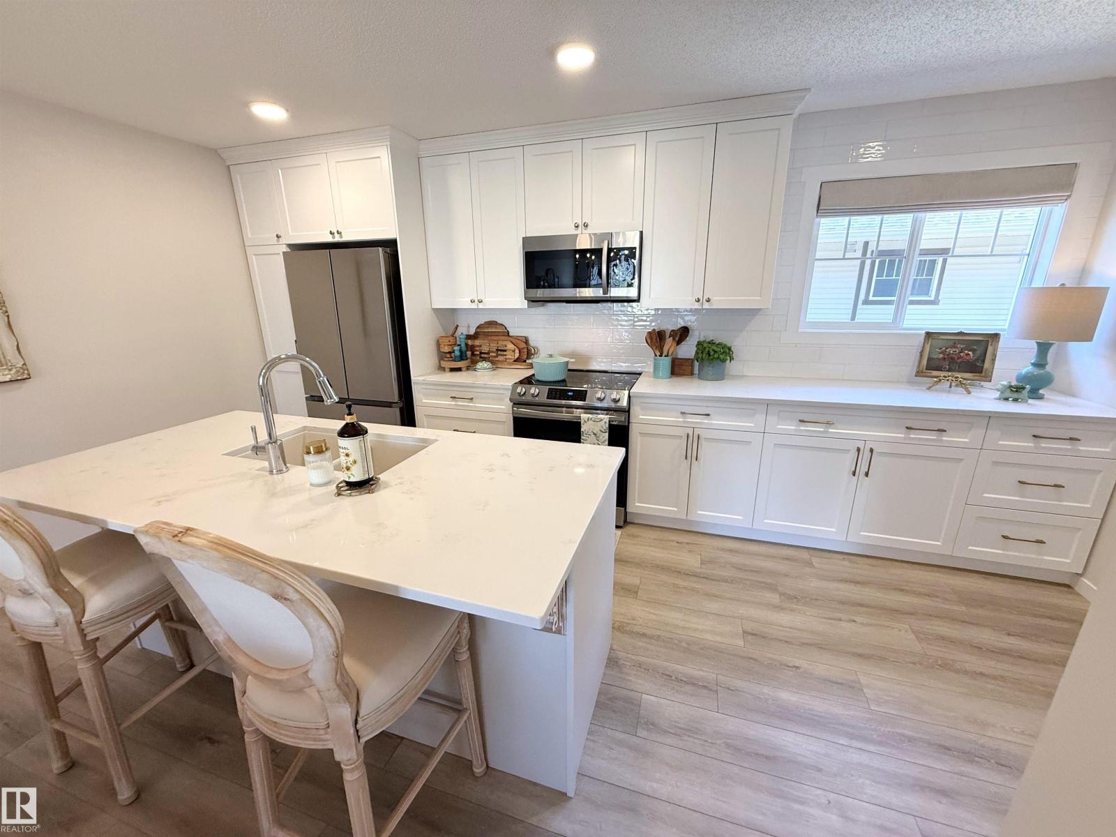 Photo 11 of 95 50 Mclaughlin Dr, Spruce Grove AB