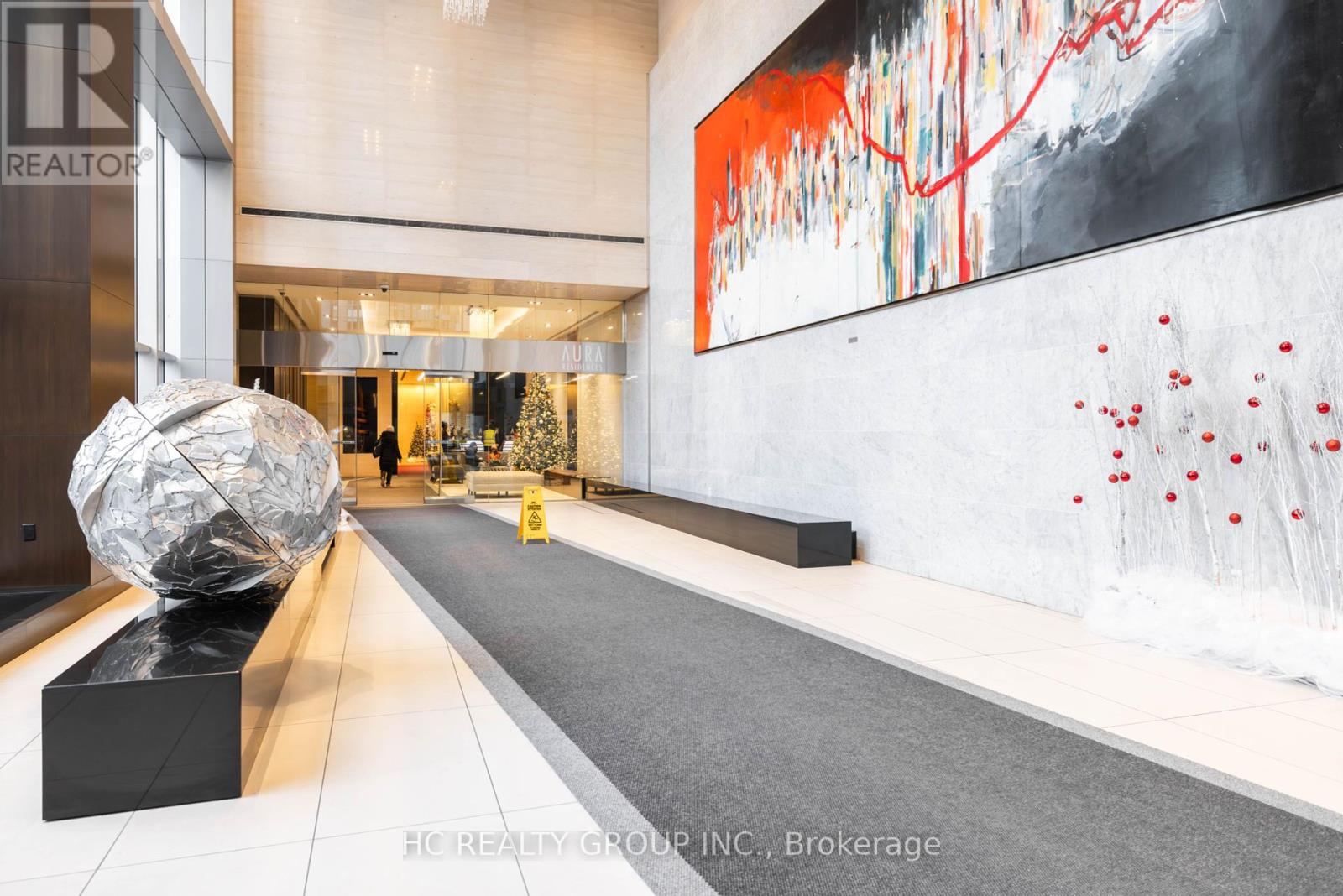 Photo 6 of 819 386 Yonge Street, Toronto ON