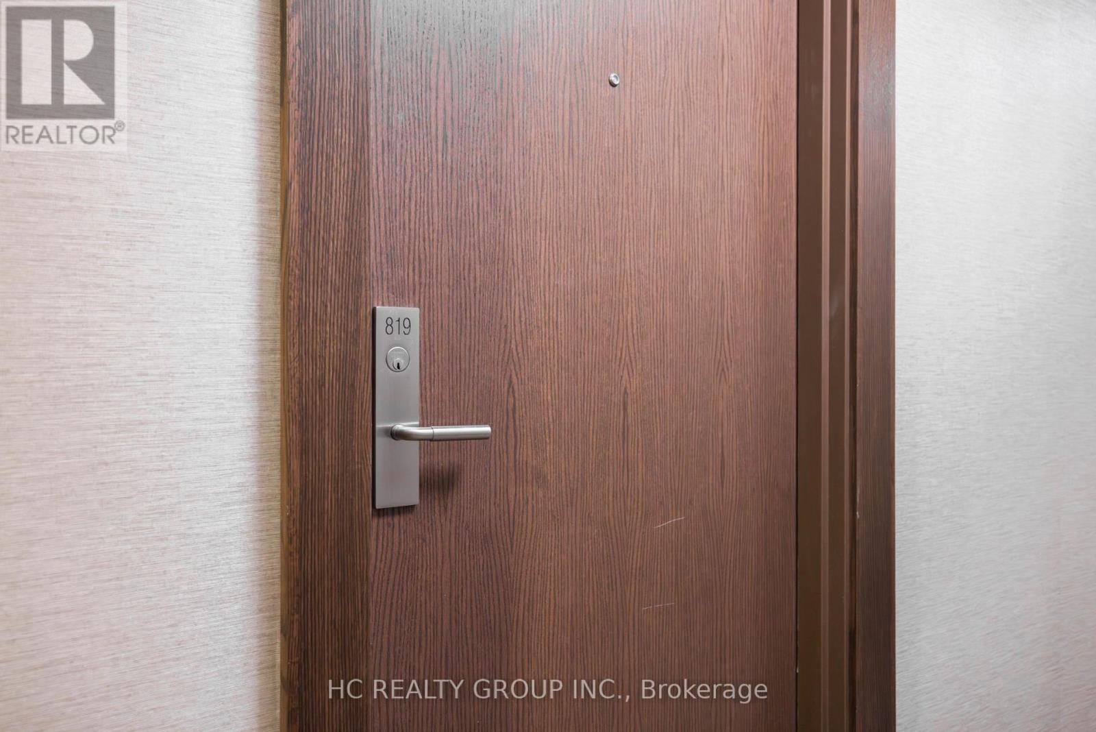 Photo 23 of 819 386 Yonge Street, Toronto ON