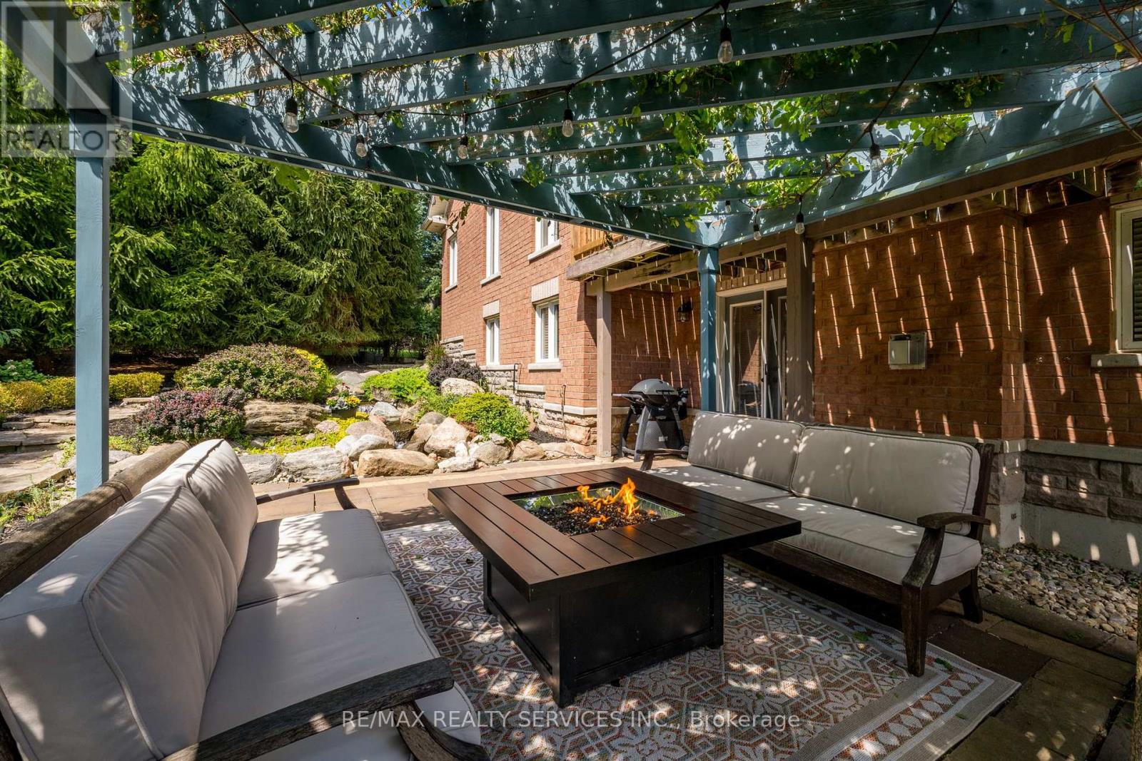 Photo 41 of 74 North Riverdale Drive, Caledon ON
