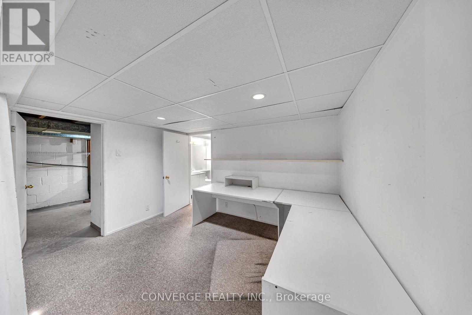 Photo 19 of 41 Brookridge Drive, Toronto ON