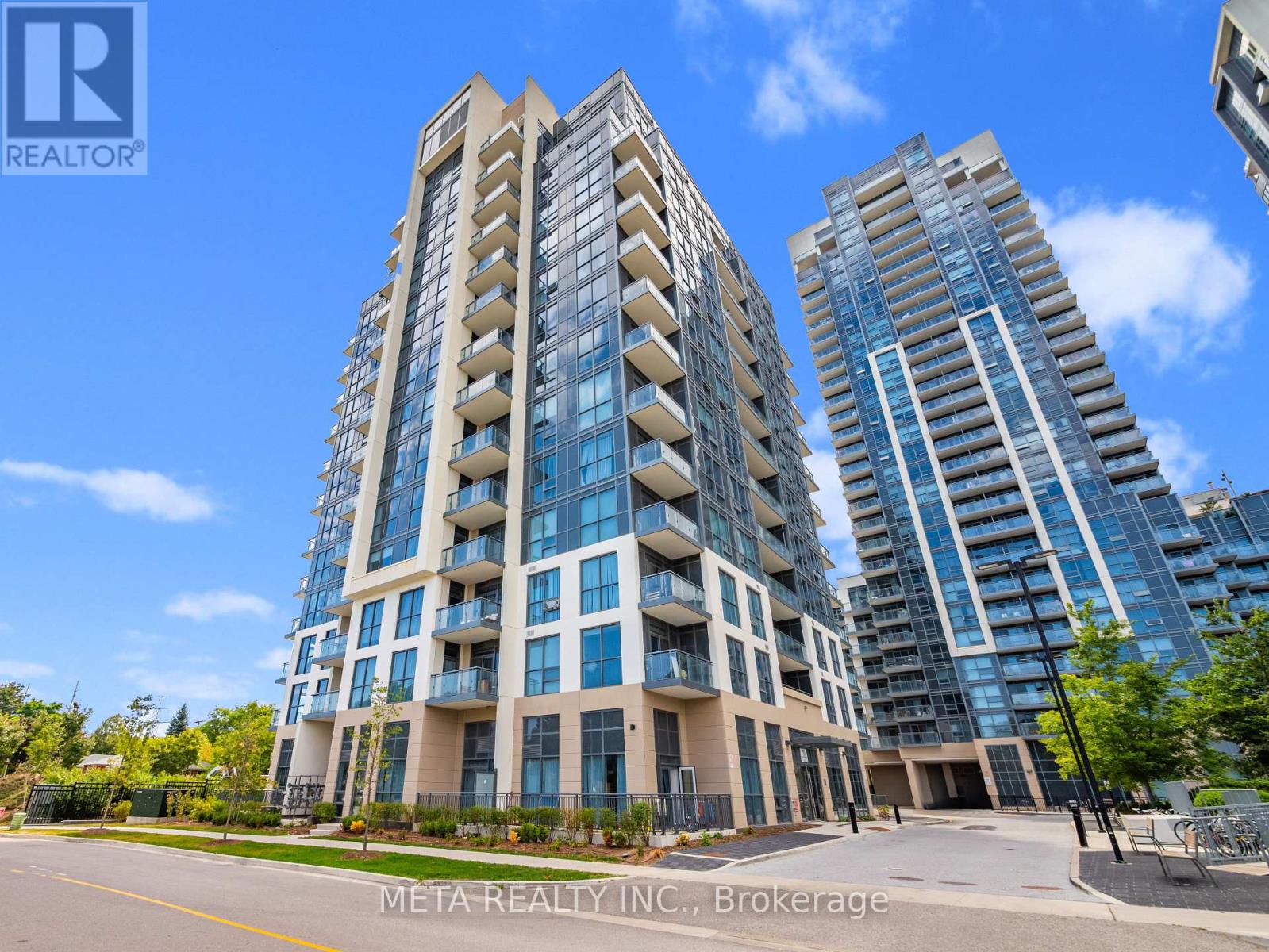Photo 28 of 908 10 Meadowglen Place E, Toronto ON