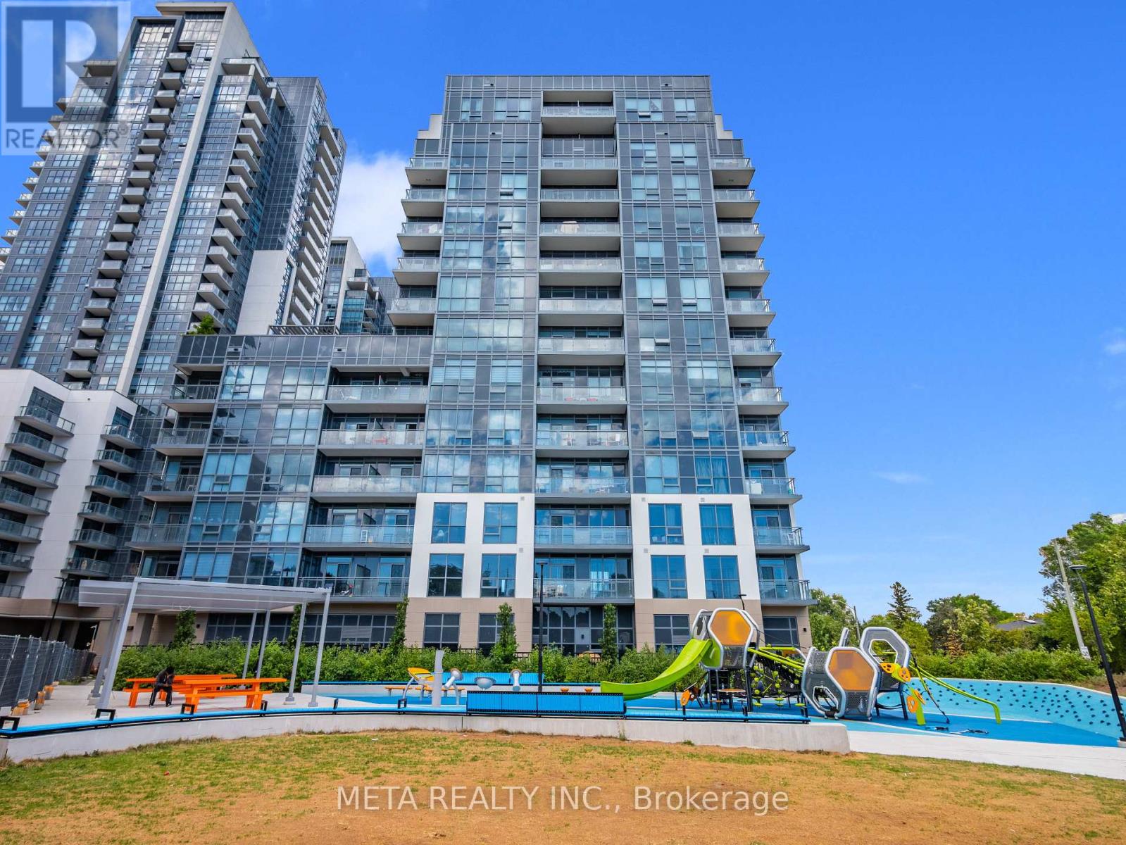 Photo 35 of 908 10 Meadowglen Place E, Toronto ON