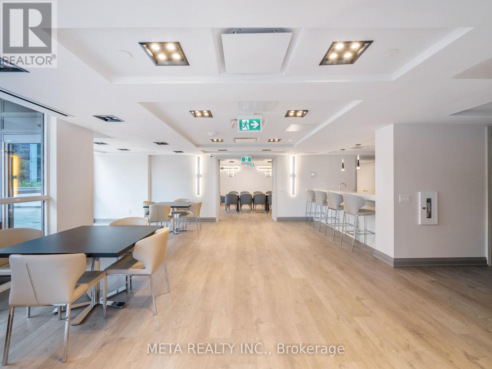 Photo 18 of 908 10 Meadowglen Place E, Toronto ON