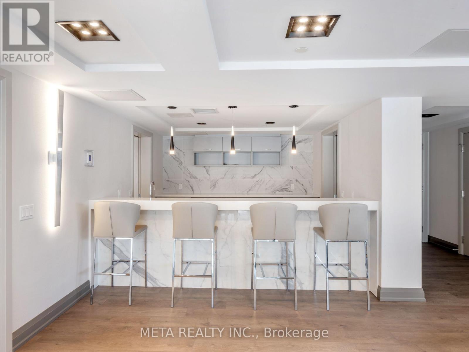 Photo 31 of 908 10 Meadowglen Place E, Toronto ON