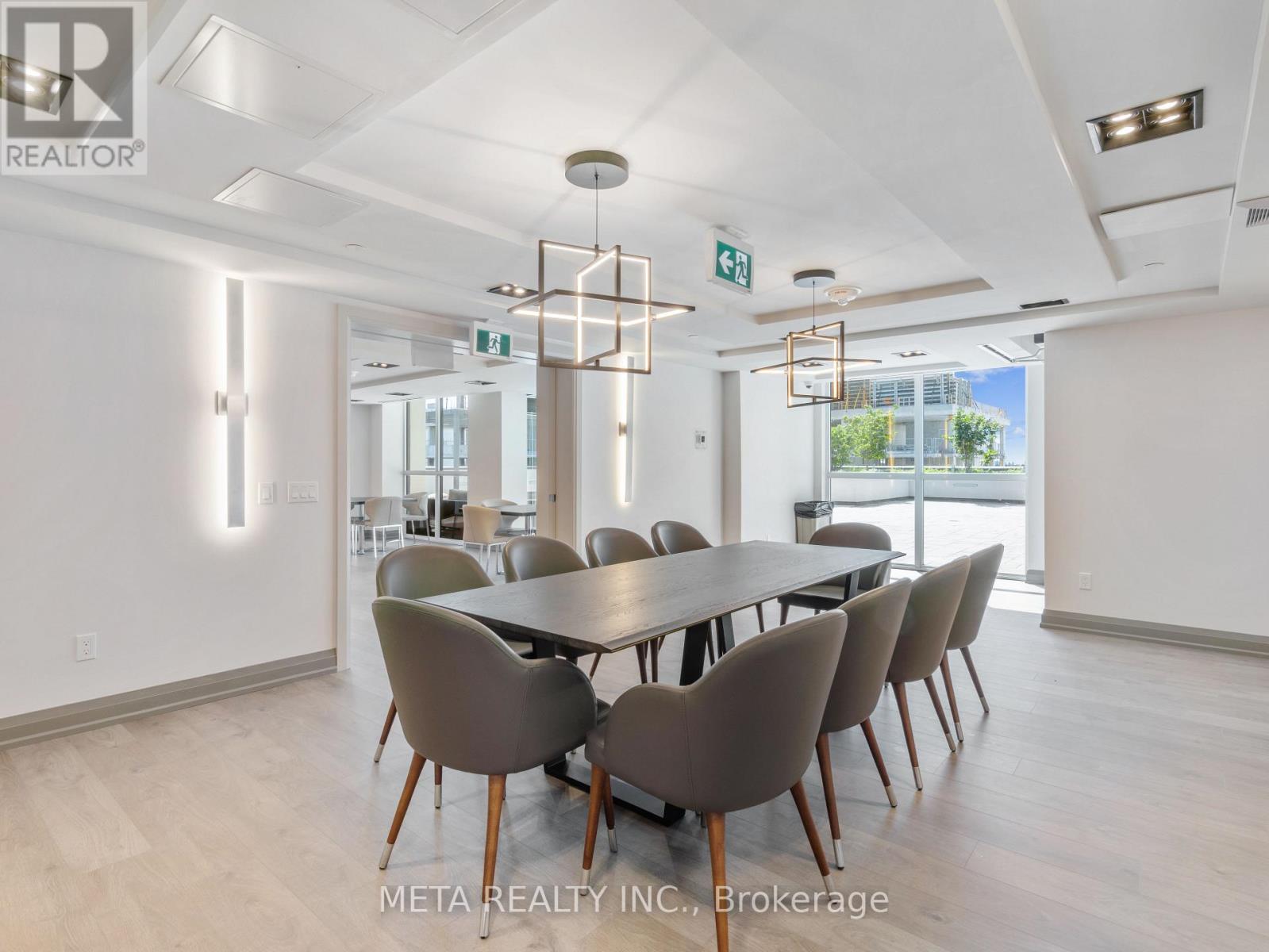 Photo 30 of 908 10 Meadowglen Place E, Toronto ON
