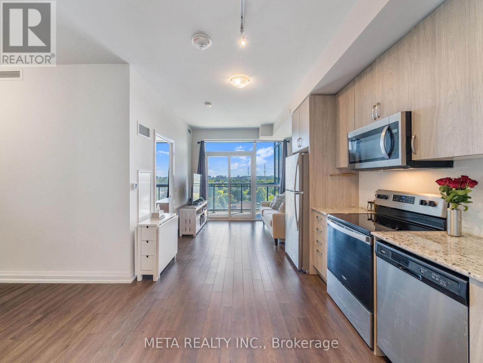 Photo 9 of 908 10 Meadowglen Place E, Toronto ON