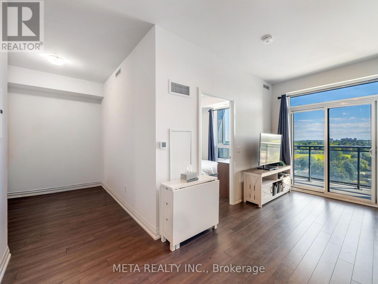 Photo 20 of 908 10 Meadowglen Place E, Toronto ON