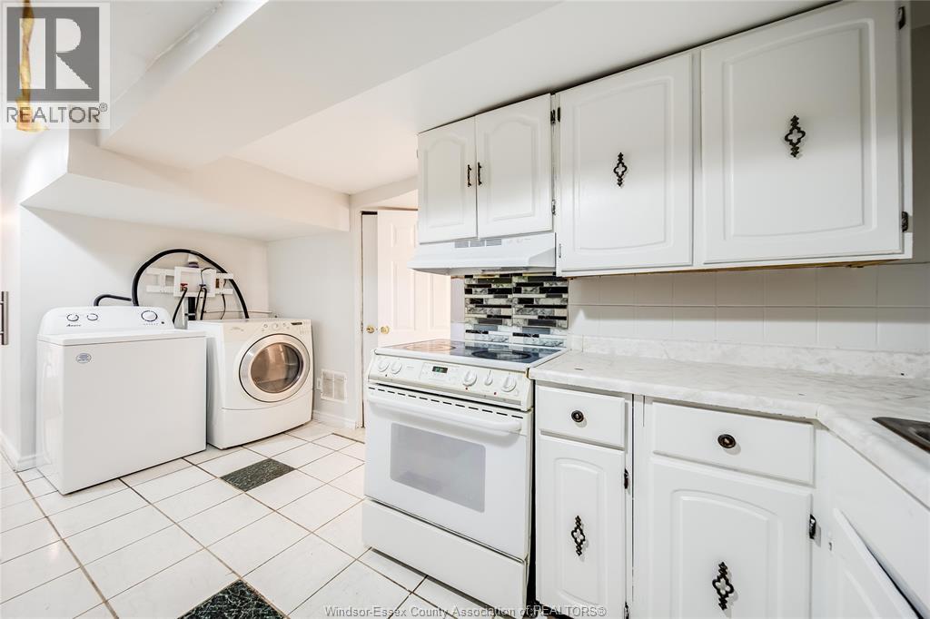 Photo 36 of 412 Prince Road, Windsor ON