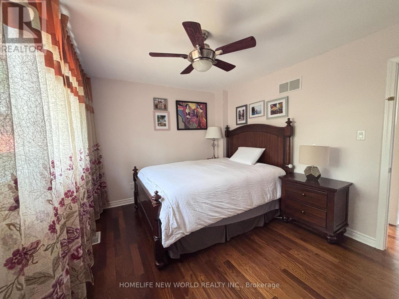 Photo 10 of 97 Bishop Drive, Barrie ON
