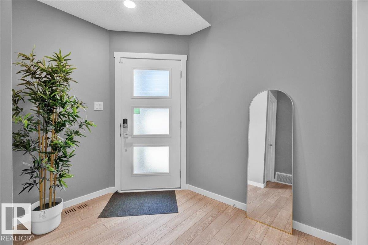 Photo 54 of 9463 209 St Nw, Edmonton AB