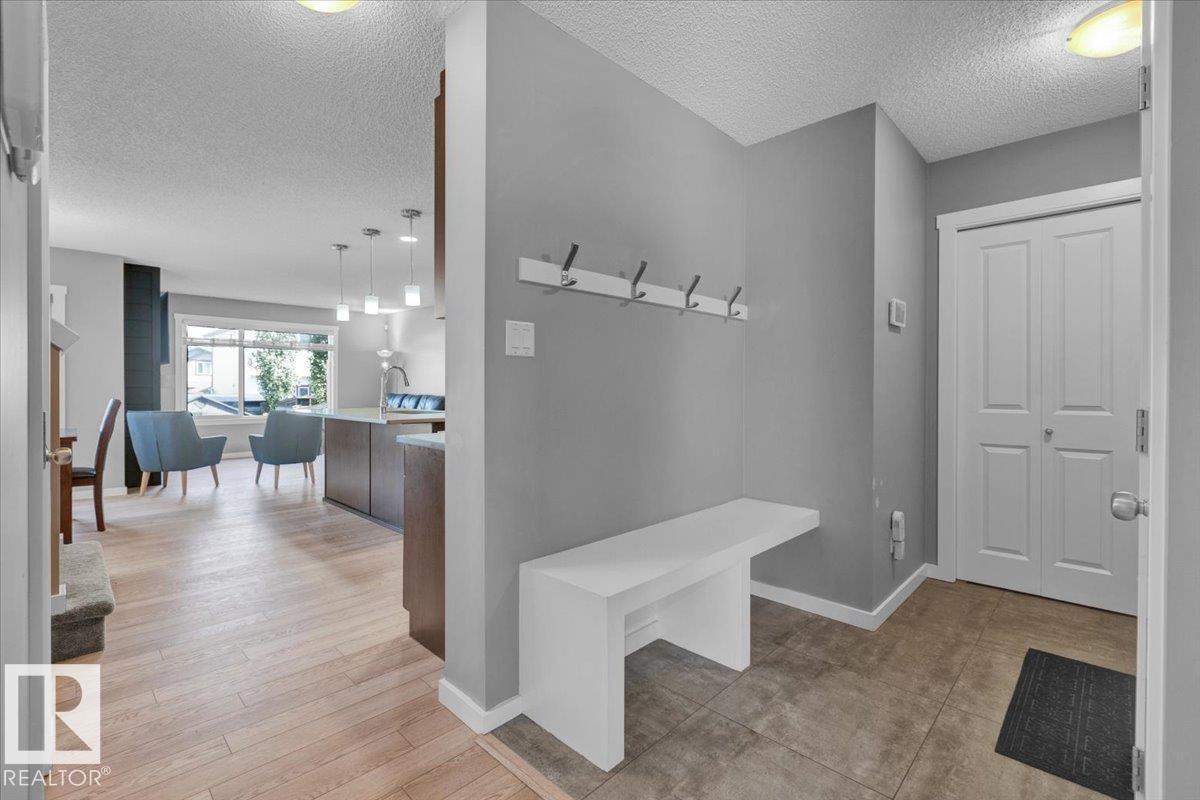 Photo 29 of 9463 209 St Nw, Edmonton AB
