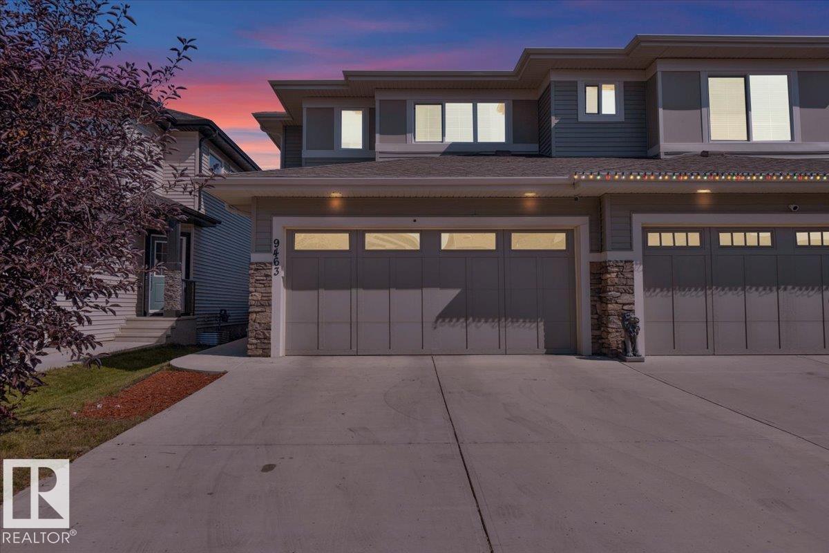 Photo 6 of 9463 209 St Nw, Edmonton AB