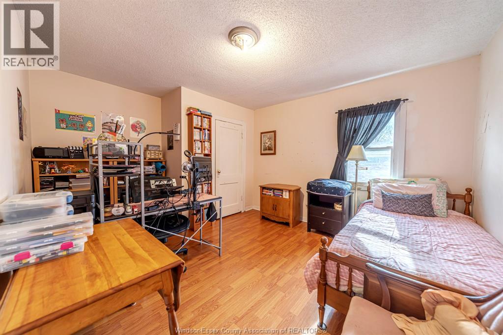 Photo 31 of 412 Prince Road, Windsor ON
