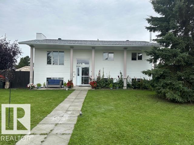Photo 11 of 4511 49 Av, Thorsby AB