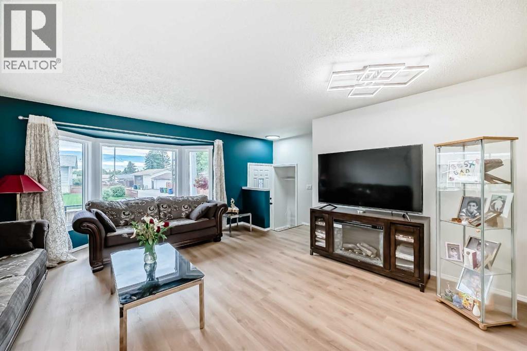 Single Family House Bungalow for Sale in  Madeira Drive NE Marlborough Park Calgary 