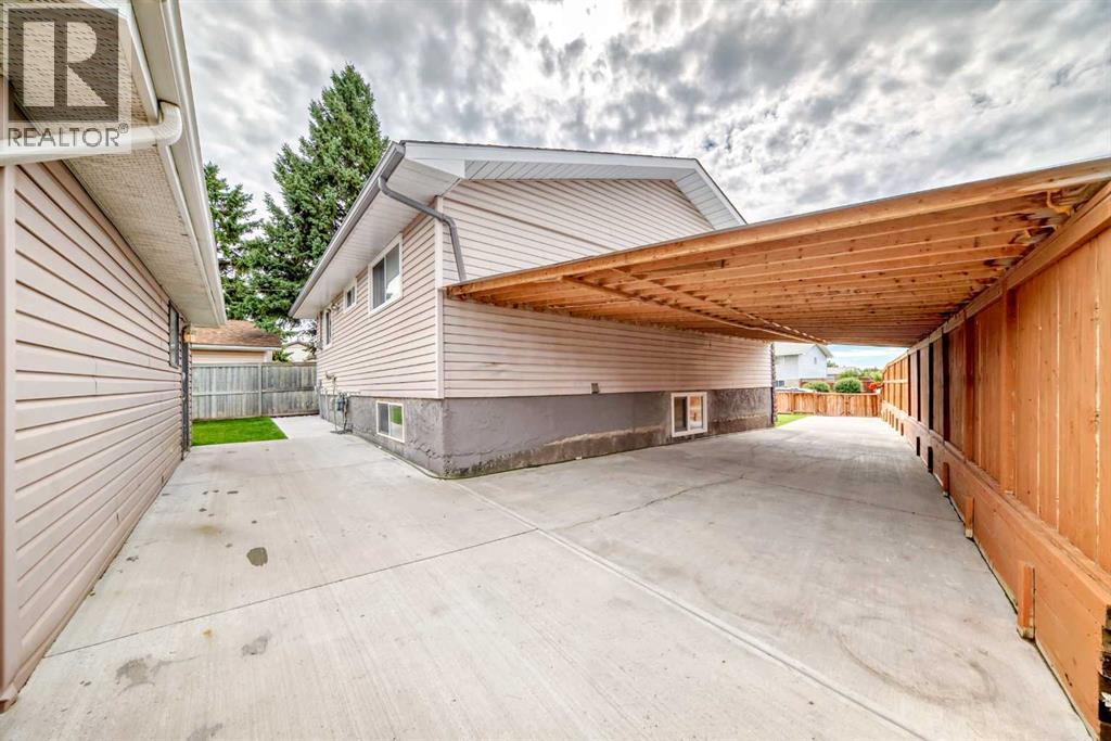 Single Family House Bungalow for Sale in  Madeira Drive NE Marlborough Park Calgary 