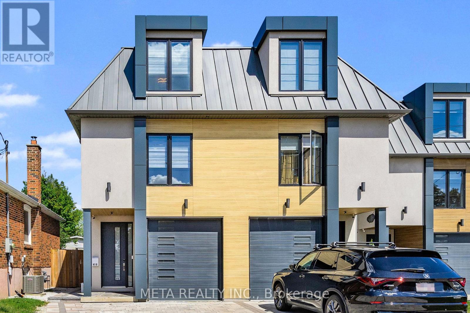 Photo 8 of 41 B Maple Avenue N, Mississauga ON