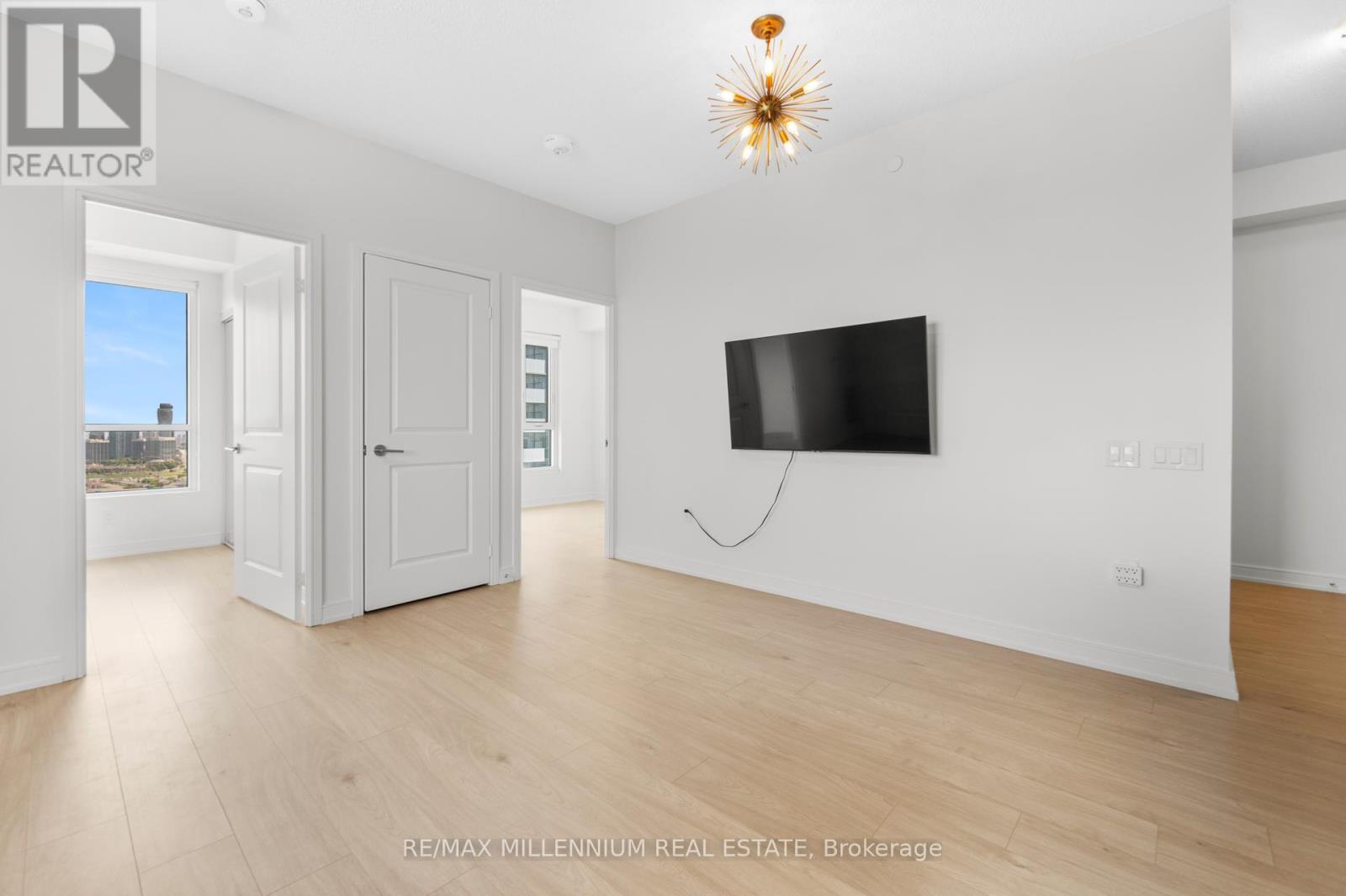 Photo 39 of 2921 8 Nahani Way, Mississauga ON