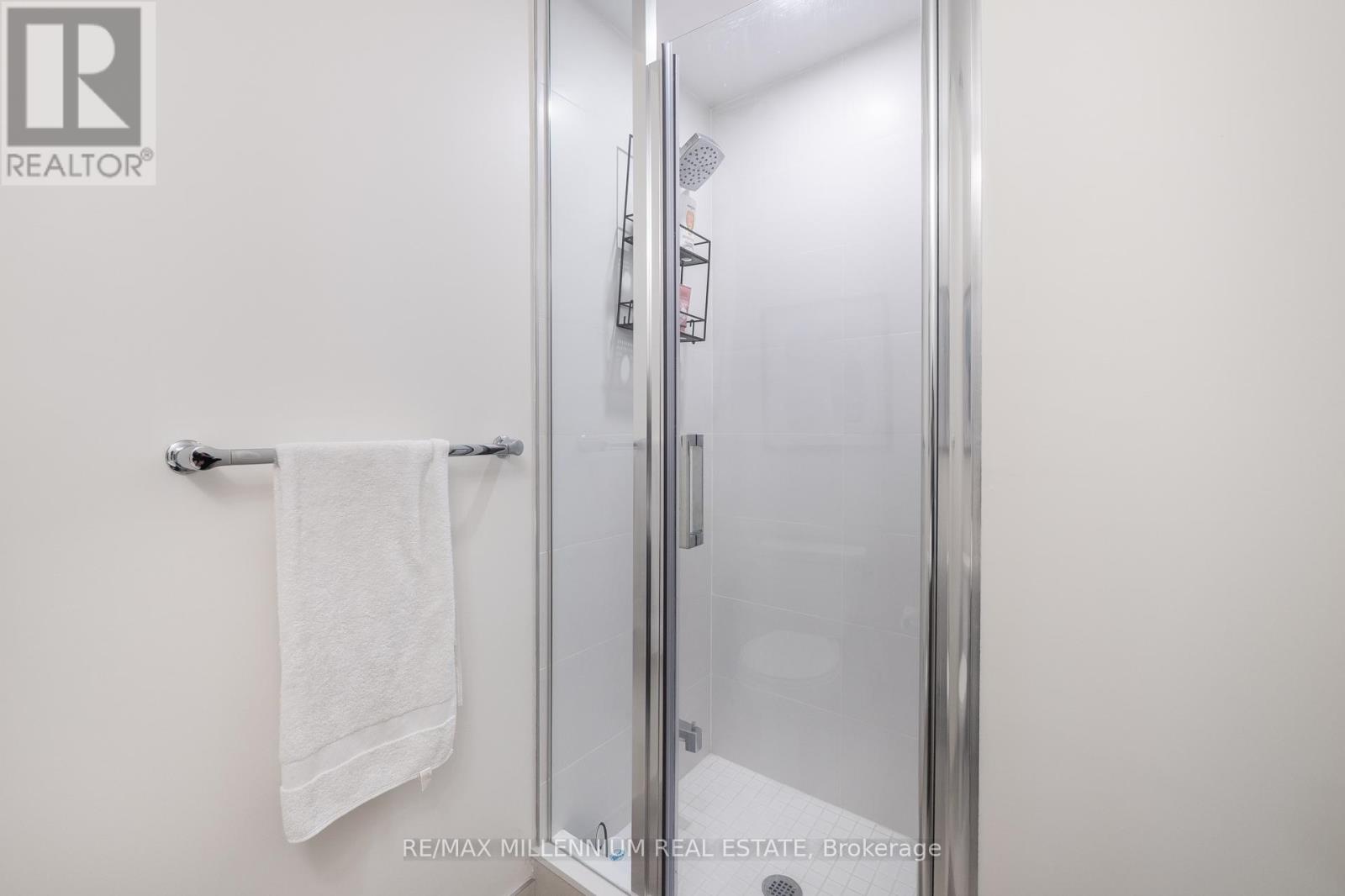 Photo 7 of 2921 8 Nahani Way, Mississauga ON
