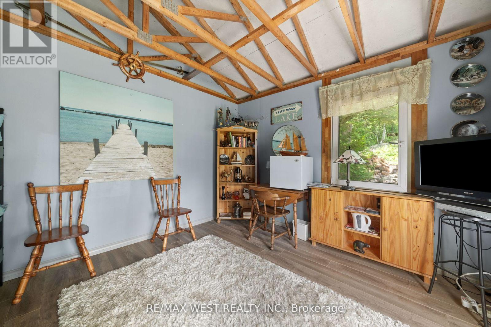Photo 11 of 2735 Shepherd Lane, Selwyn ON