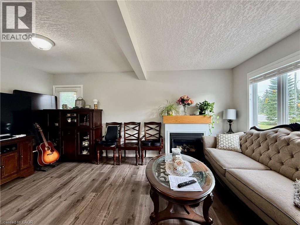 Photo 15 of 601 Columbia Forest Boulevard Unit 1, Waterloo ON