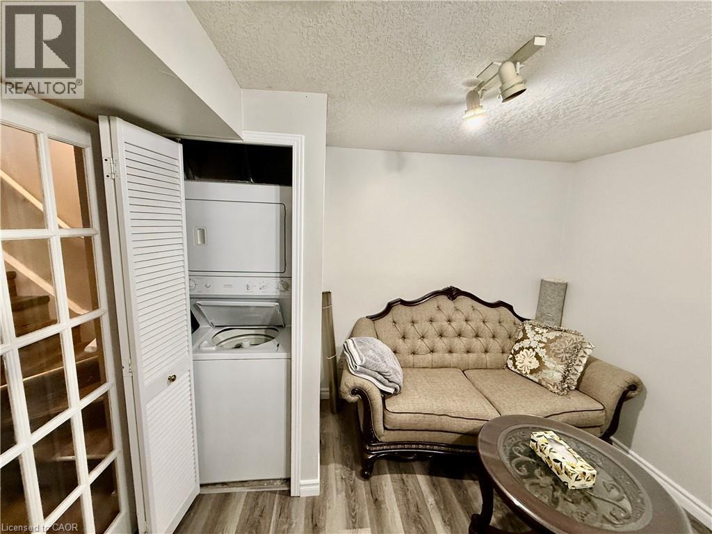 Photo 17 of 601 Columbia Forest Boulevard Unit 1, Waterloo ON