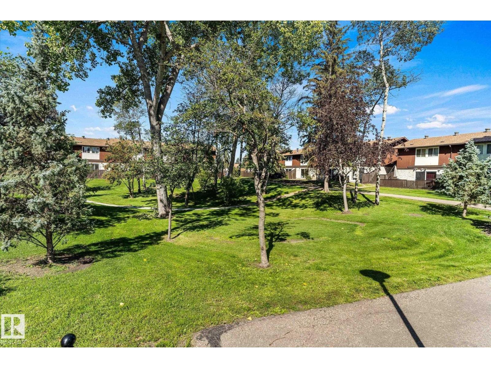 Photo 36 of 17528 76 Av Nw, Edmonton AB