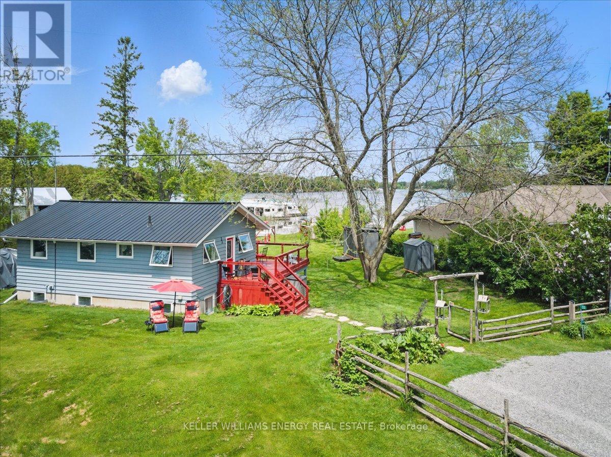 Photo 8 of 33 Lila Court, Kawartha Lakes ON