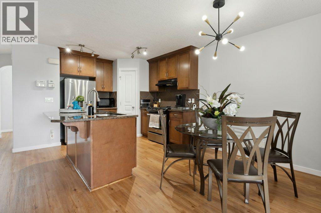 Photo 10 of 32 Autumn Court Se, Calgary AB