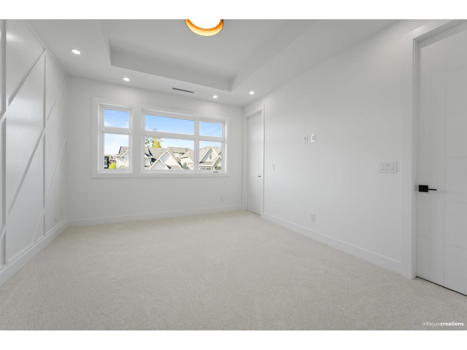 Photo 10 of 15448 76 B Avenue, Surrey BC