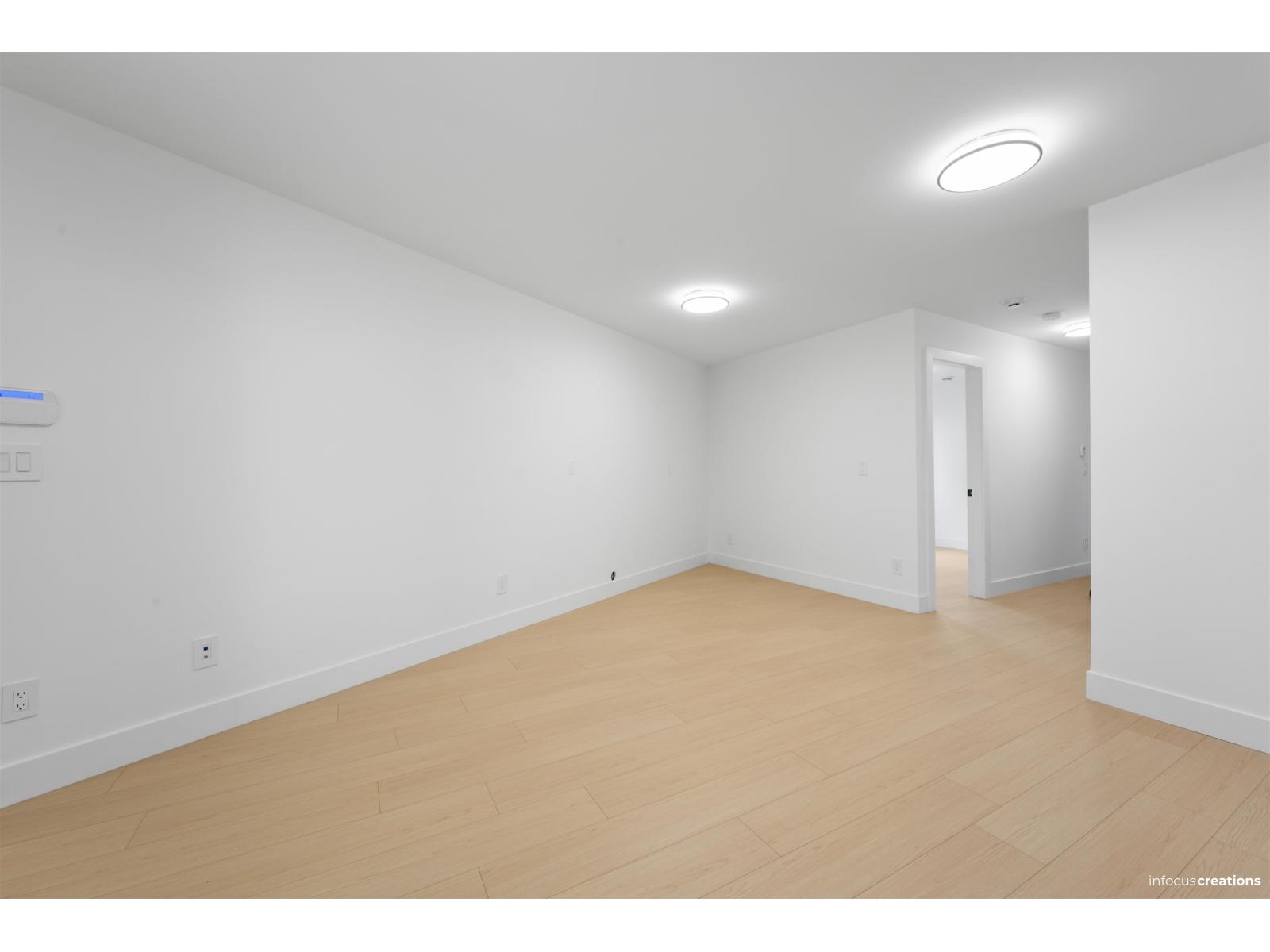 Photo 35 of 15448 76 B Avenue, Surrey BC