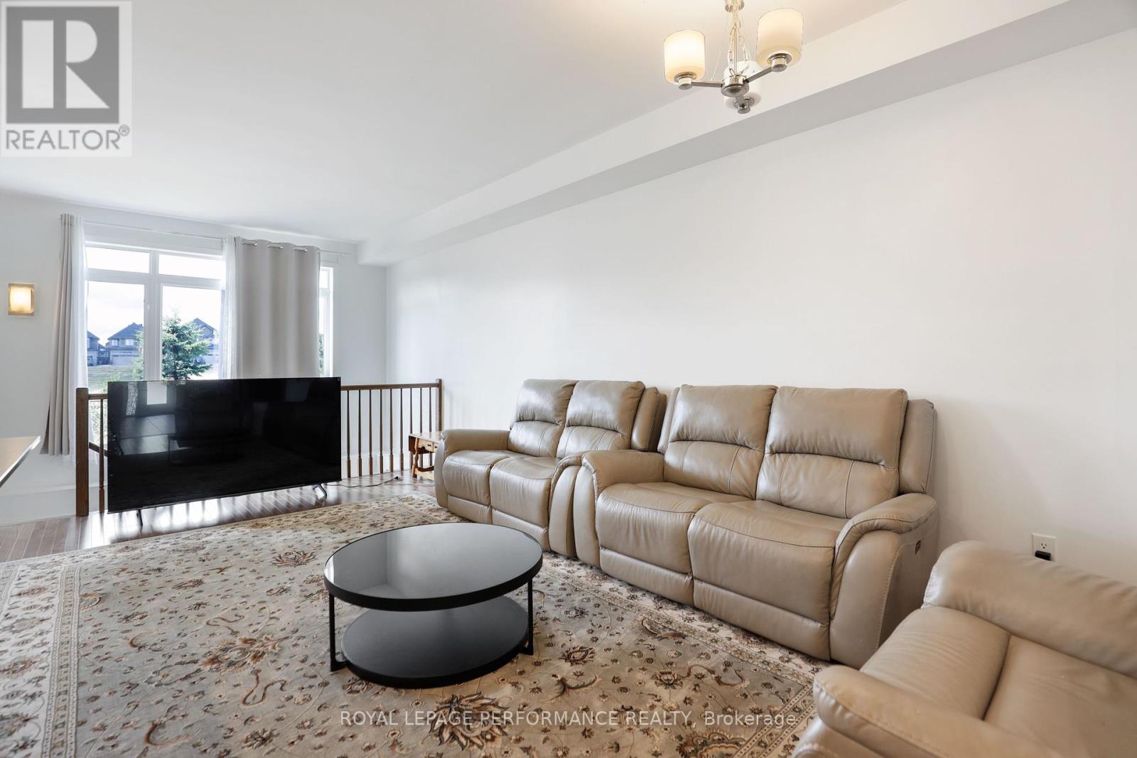 Photo 21 of 471 Fernside Street, Ottawa ON