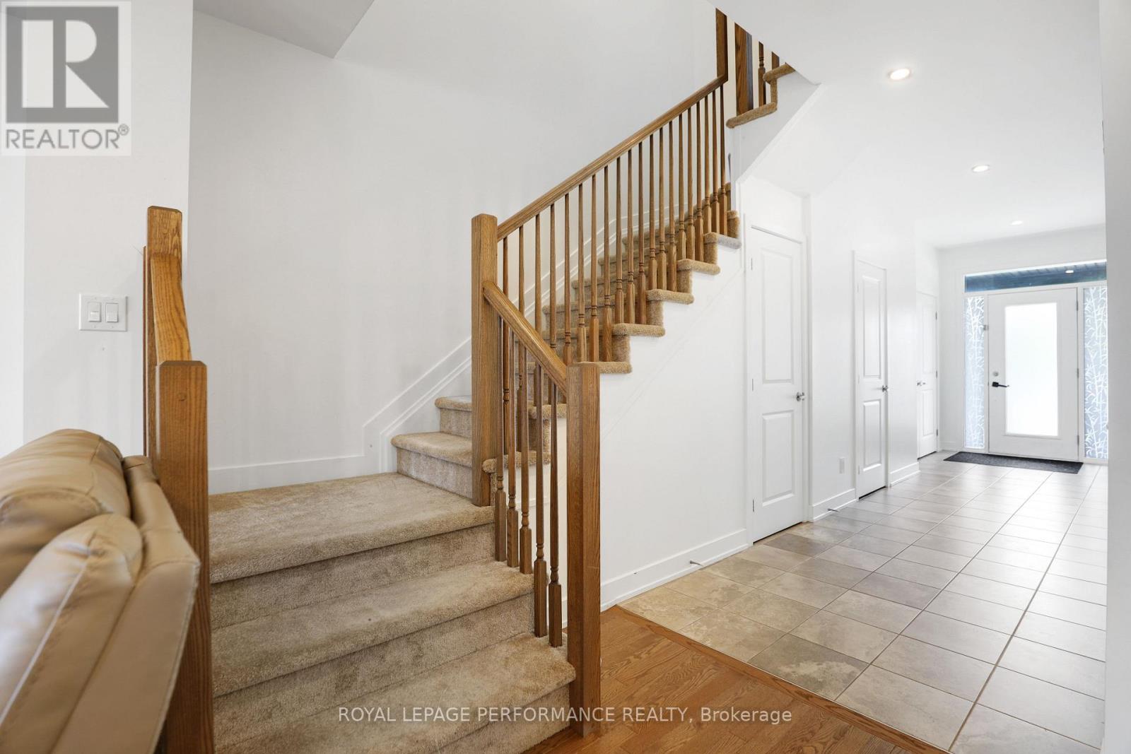 Photo 22 of 471 Fernside Street, Ottawa ON