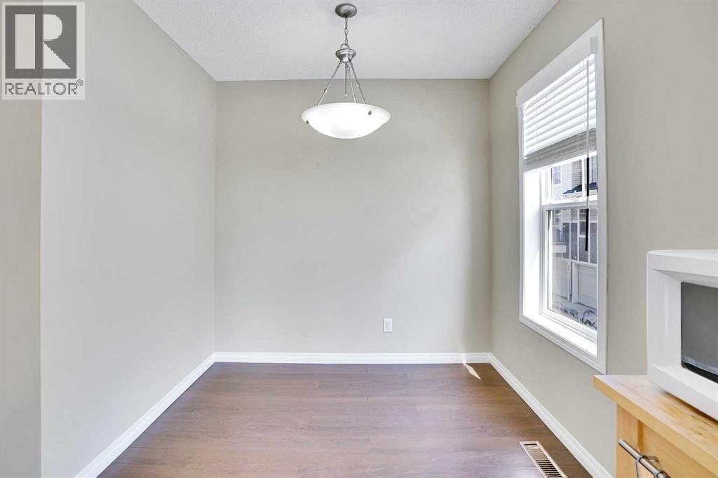 3174 New Brighton Gardens SE, Calgary, Alberta