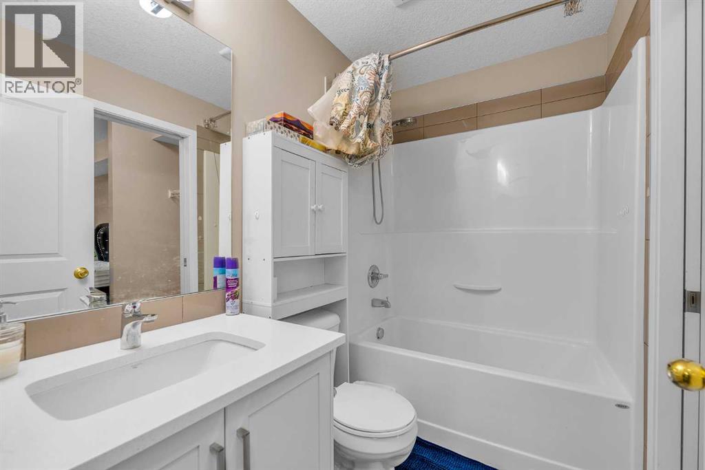 Photo 21 of 104 20 Mahogany Mews Se, Calgary AB