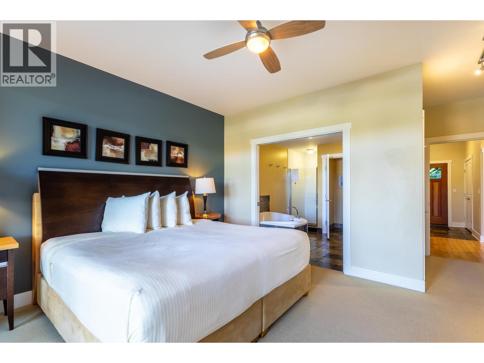 1D 12849 LAGOON ROAD, Madeira Park