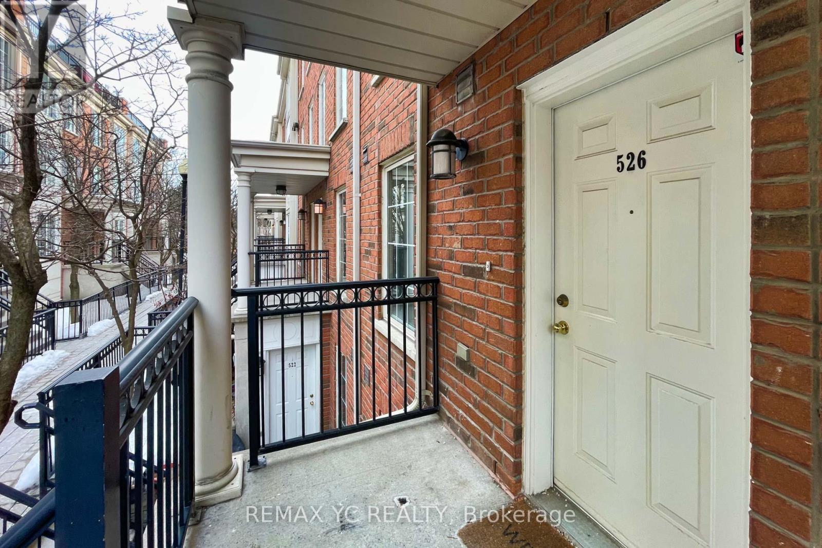 Photo 4 of 526 3 Everson Drive, Toronto ON