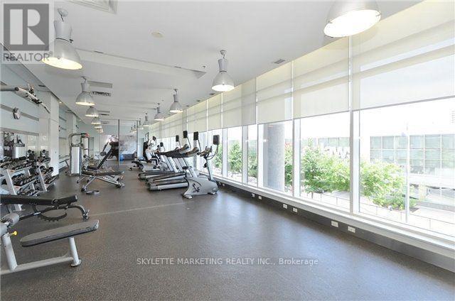 Photo 19 of 1315 2885 Bayview Avenue, Toronto ON