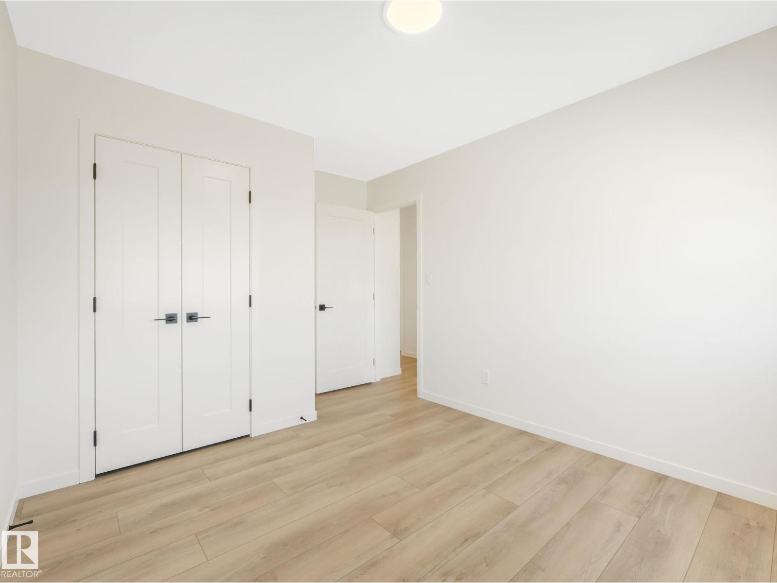 Photo 40 of 2211 158 St Sw, Edmonton AB