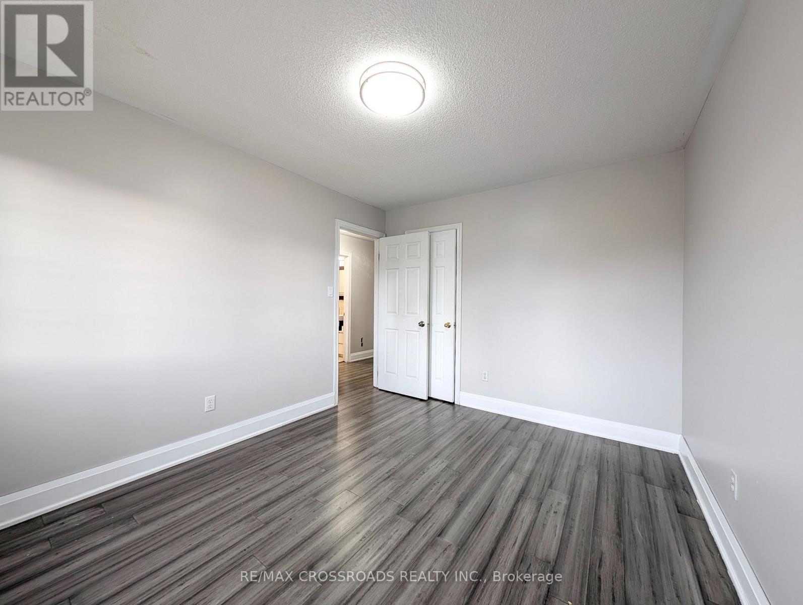 Photo 23 of Main 37 Pamgrey Road, Markham ON