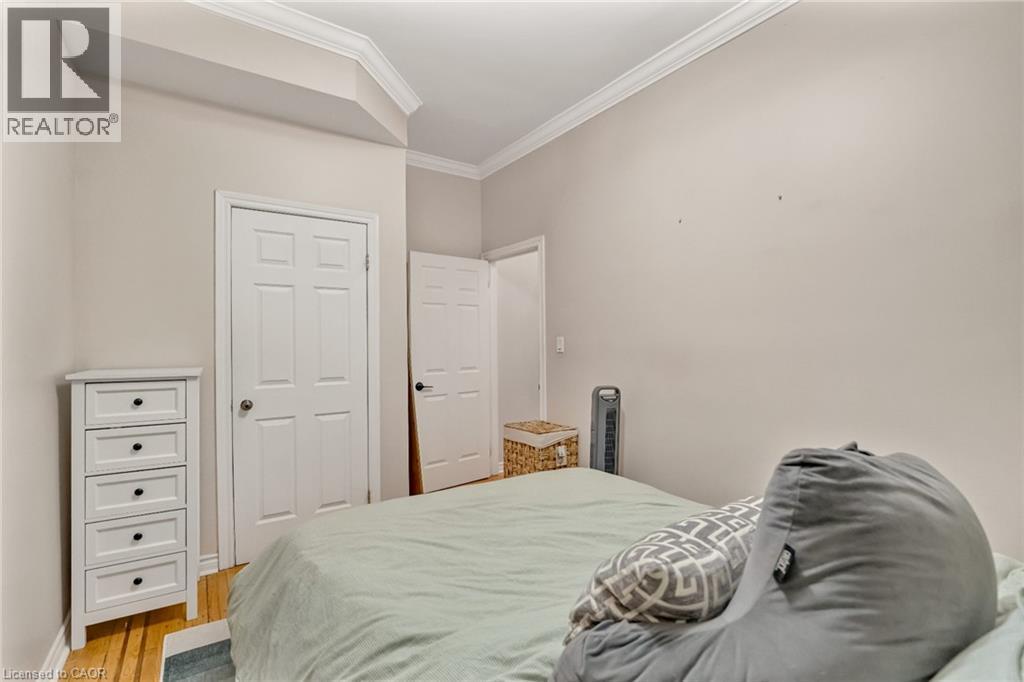 Photo 30 of 15 Fairmount Avenue, Hamilton ON