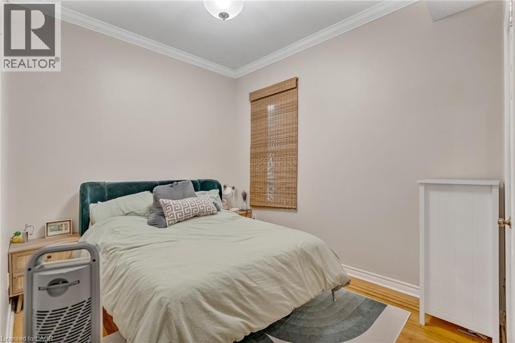 Photo 41 of 15 Fairmount Avenue, Hamilton ON