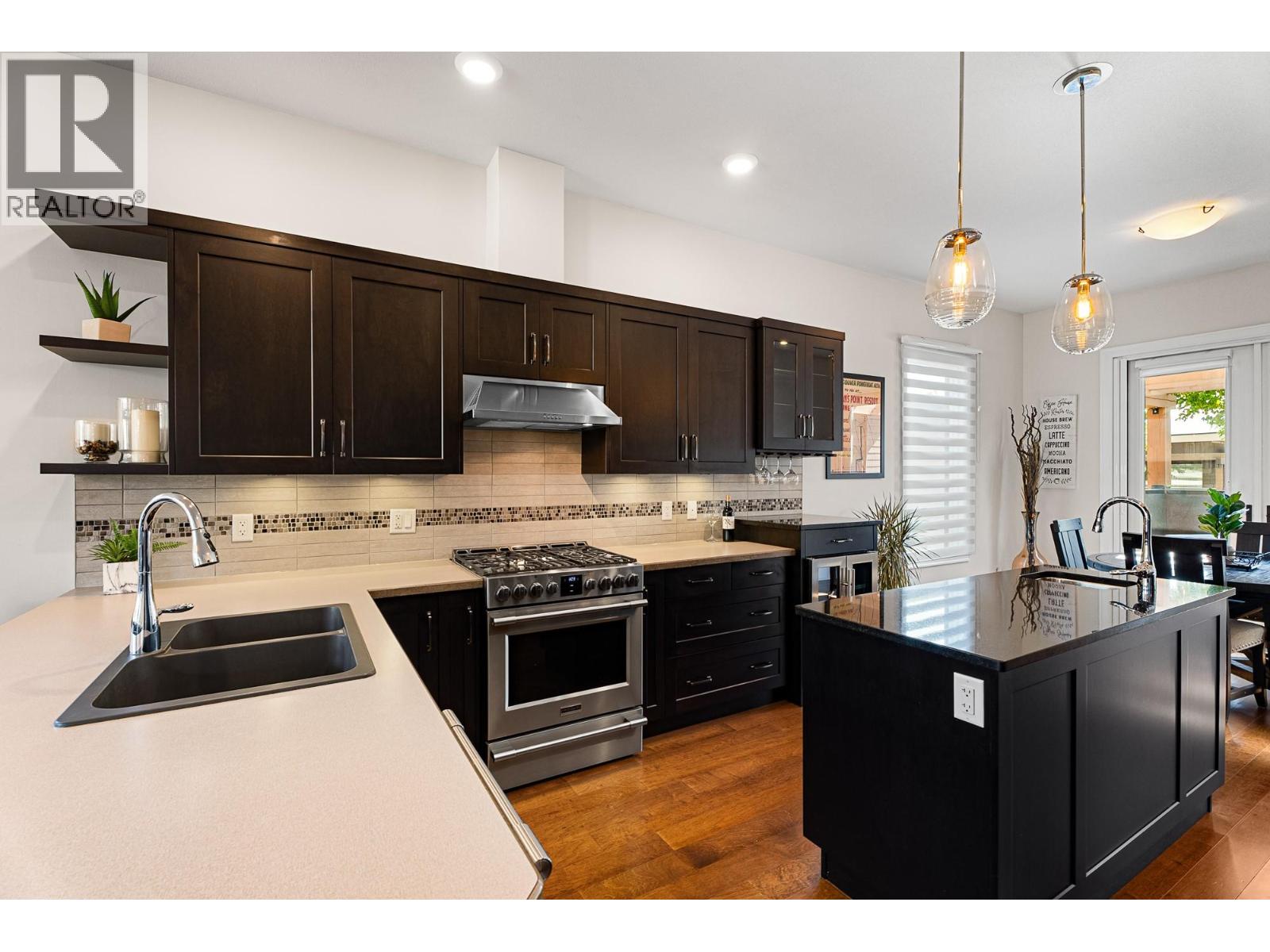 Photo 7 of 508 Pointe Place, Kamloops BC