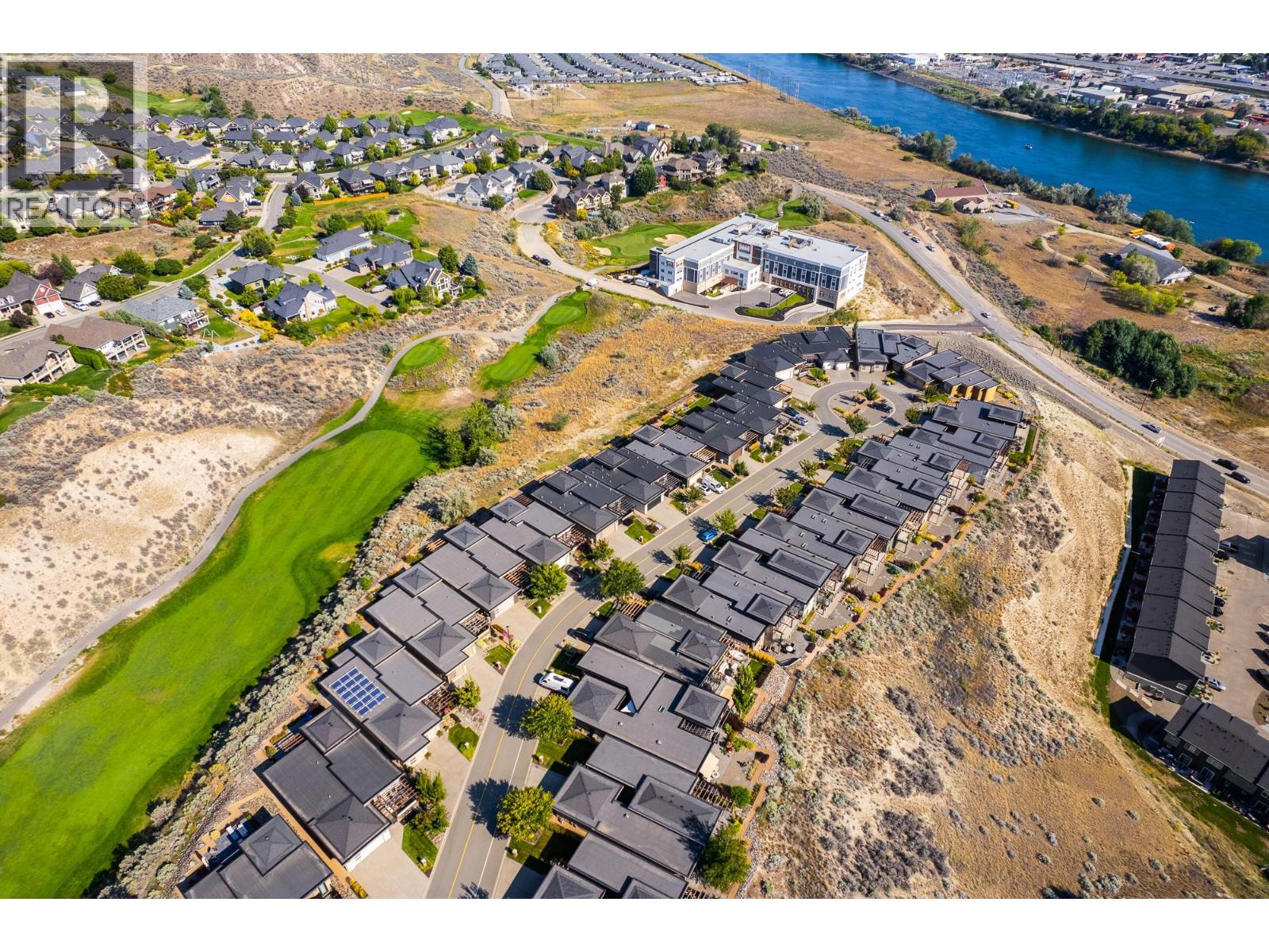 Photo 9 of 508 Pointe Place, Kamloops BC