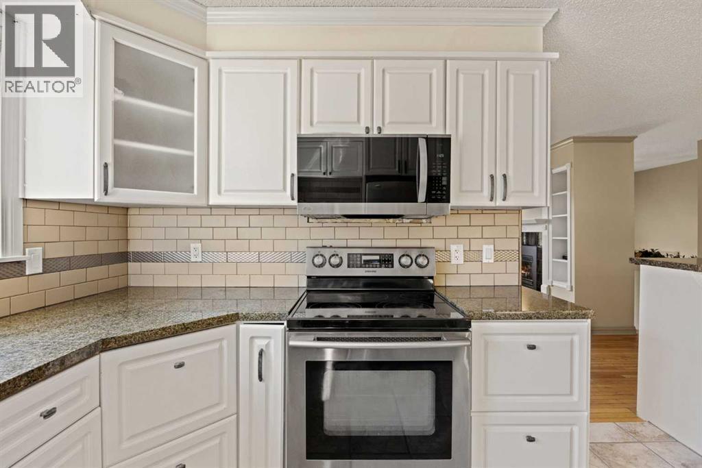 Photo 2 of 108 Jensen Drive Ne, Airdrie AB