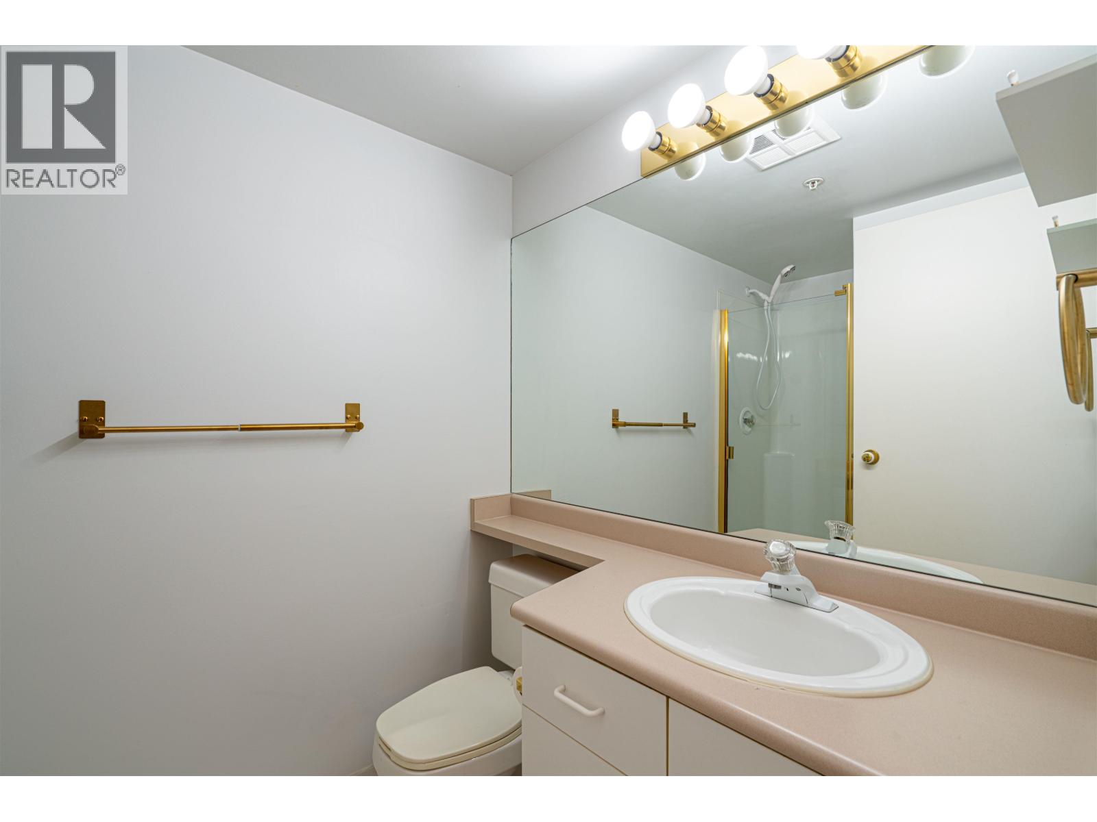 Photo 8 of 603 1180 Pinetree Way, Coquitlam BC